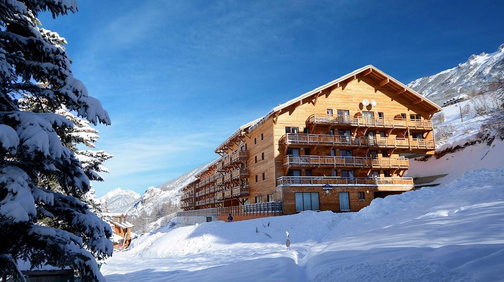 93C9C3D9FDECA034E92E7760CA66784C