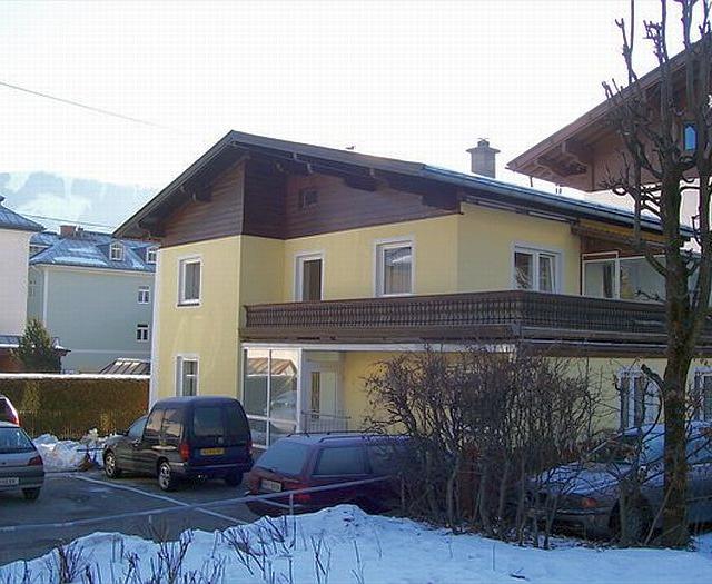 19517690-Original